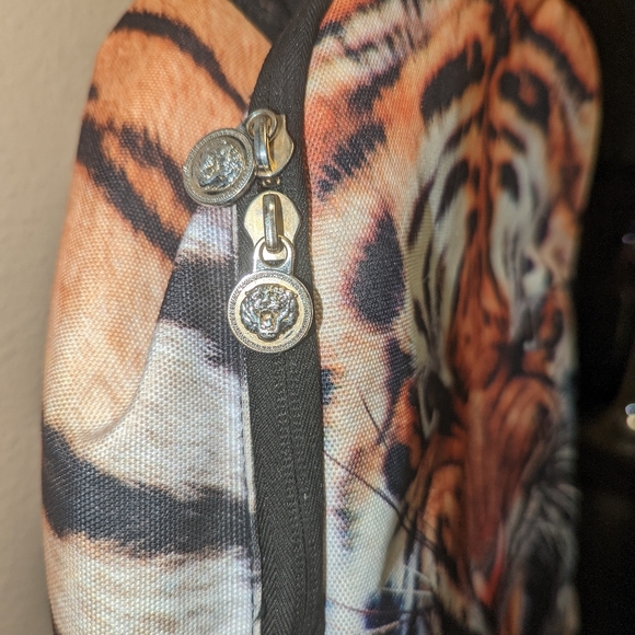 Sprayground Limited Edition Tiger Backpack - Picture 2 of 5